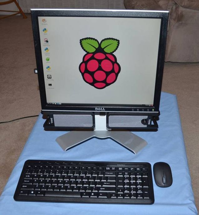 raspberry pi desktop computer