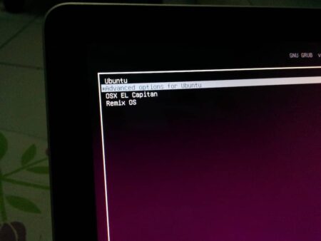 How to back up the Linux bootloader to USB for emergencies